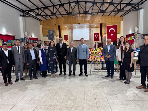Kaymakamımız Bahar Sergisine Katıldı